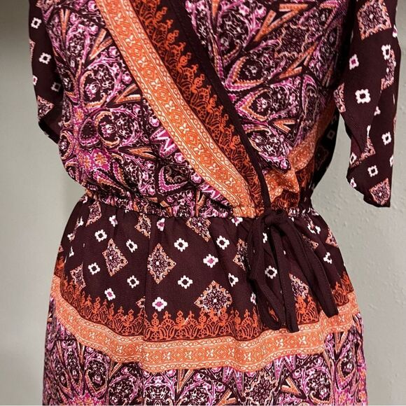 Floral cold shoulder romper - Picture 9 of 14